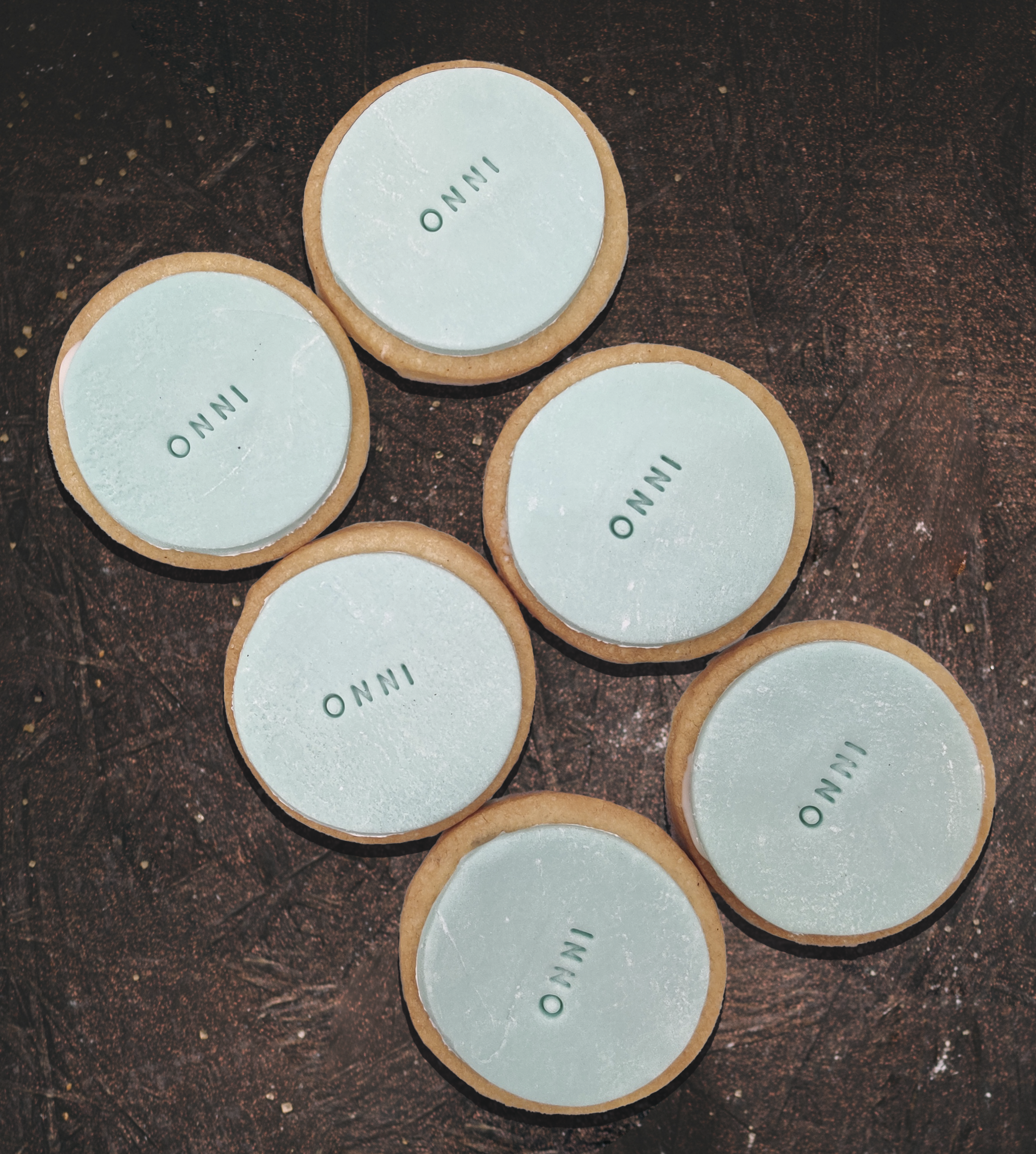 Nimipikkuleivät L G